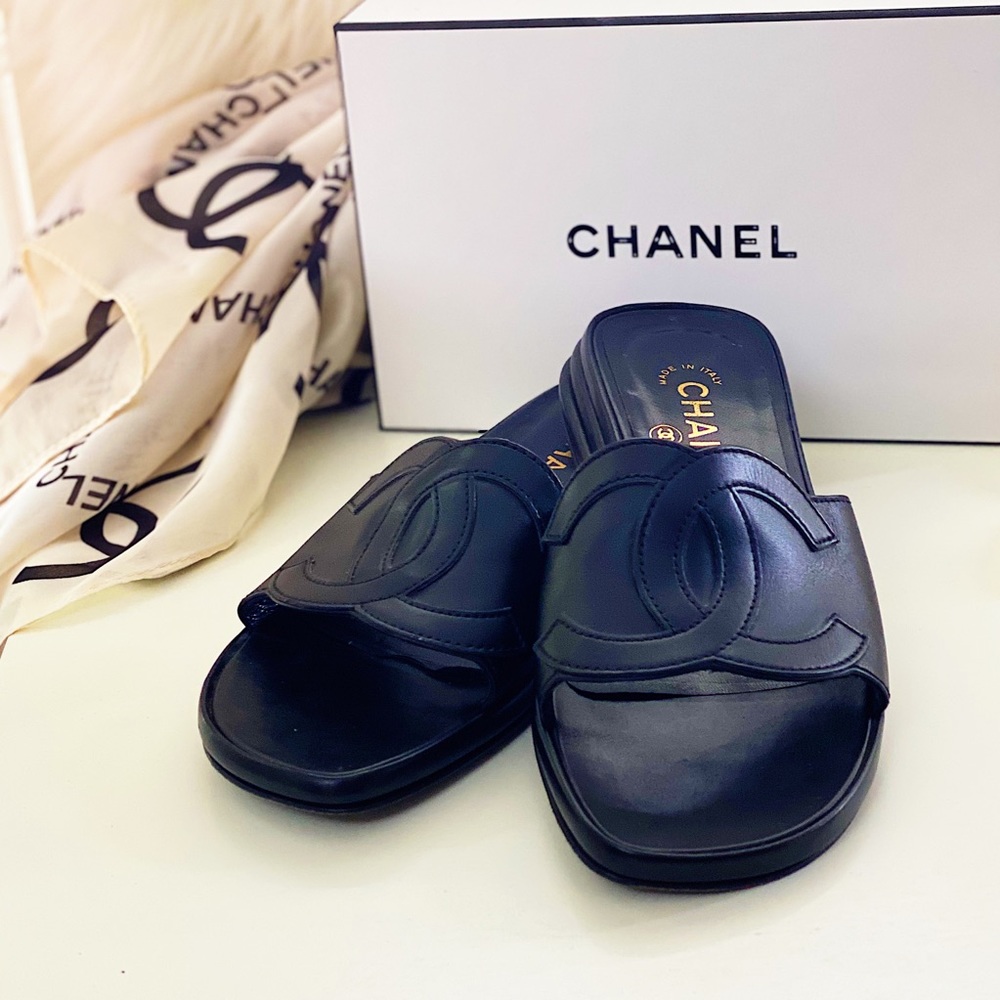 SOLD CHANEL Cambon CC Black calfskin leather 36 - Picture 3 of 7